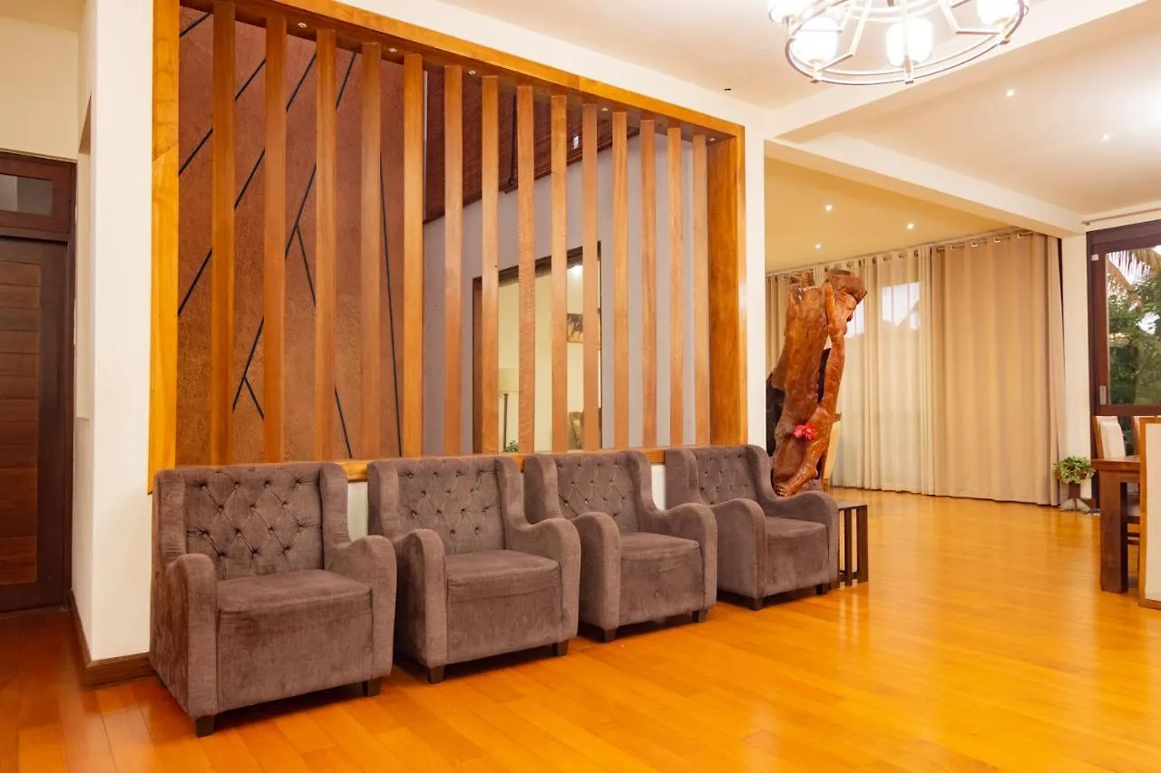 Royal Retreat ,Kandy Country house